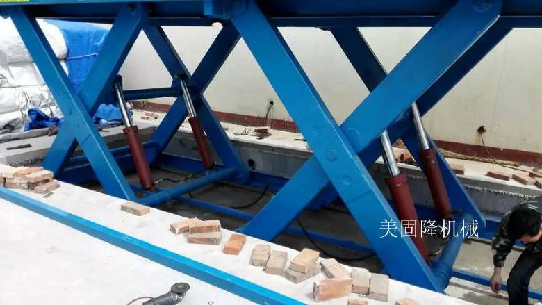 大连双跨固定式升降机厂家
