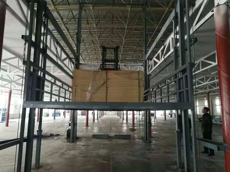 大连大吨位升降货梯